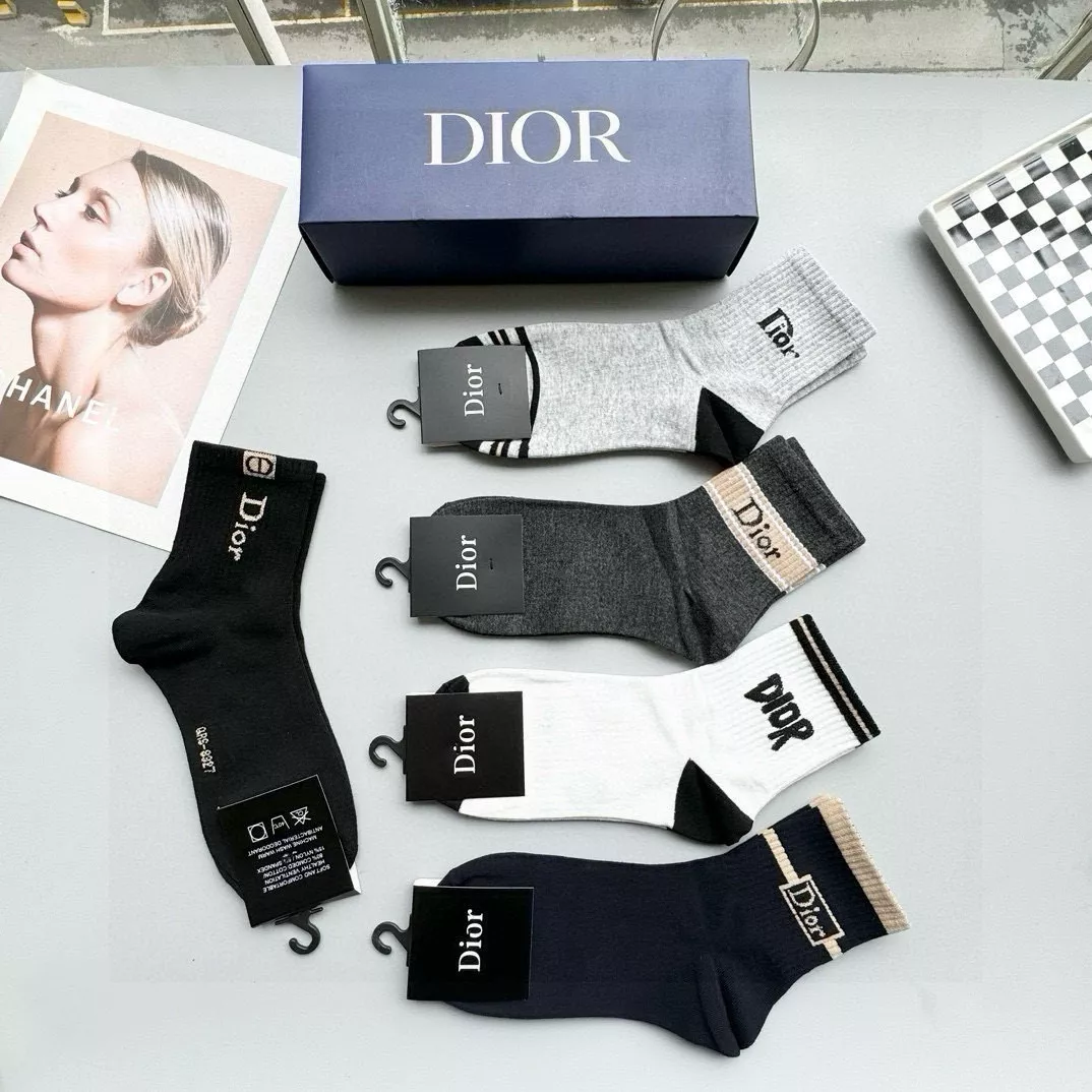 HighQuality 9480 Christian Dior Socks - Image 3