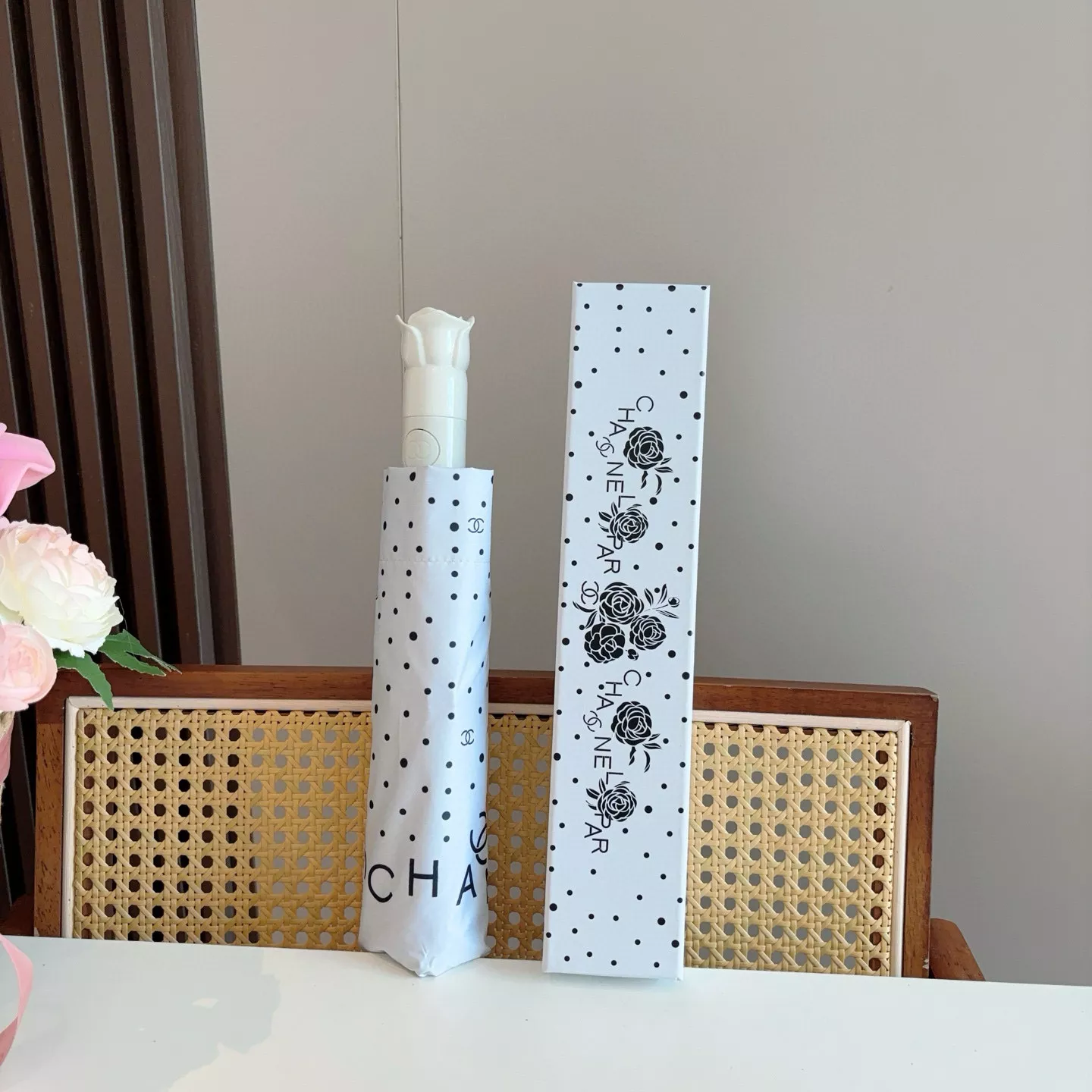 Lightweight 2595 Chanel Umbrellas - Image 3