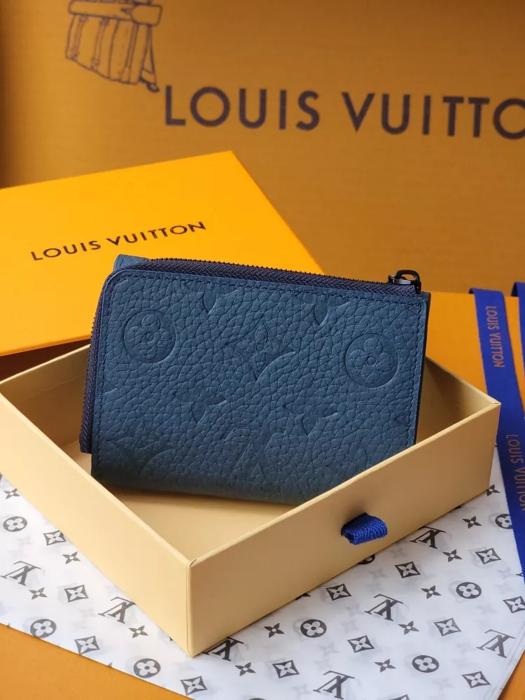 Louis Vuitton AAA Quality Card Case GoAnywhere 5303 - Image 7