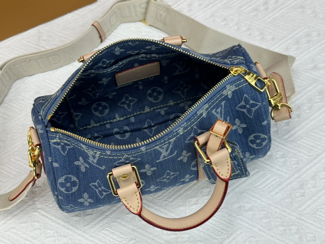 Louis Vuitton AAA Quality Handbags For Women Cozy 7627 - Image 7