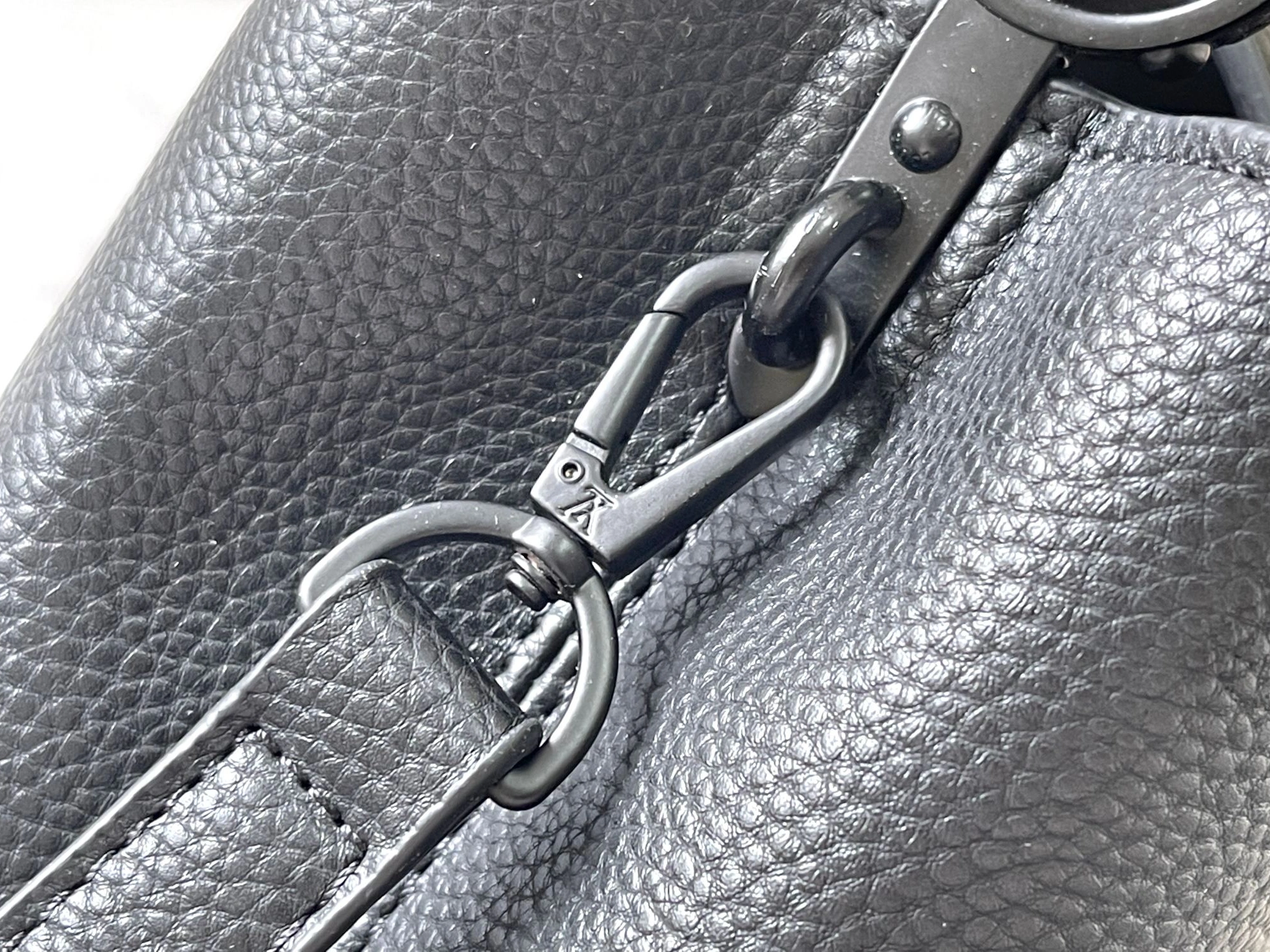 Louis Vuitton AAA Quality Messenger Bags For Women Cozy 223 - Image 6