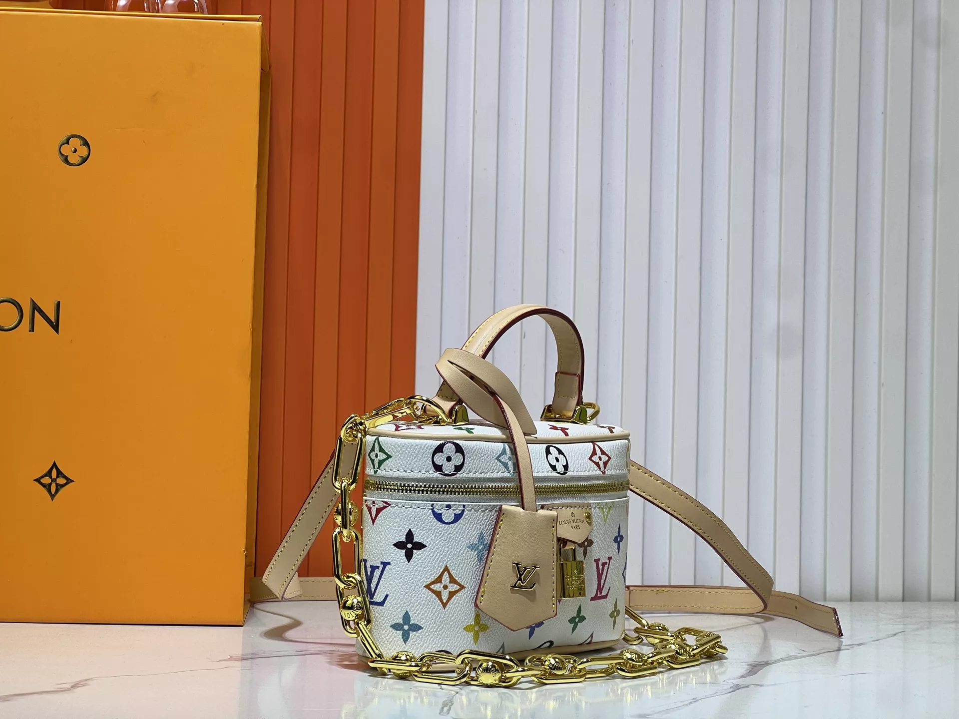 Louis Vuitton AAA Quality Messenger Bags For Women GoAnywhere 7282