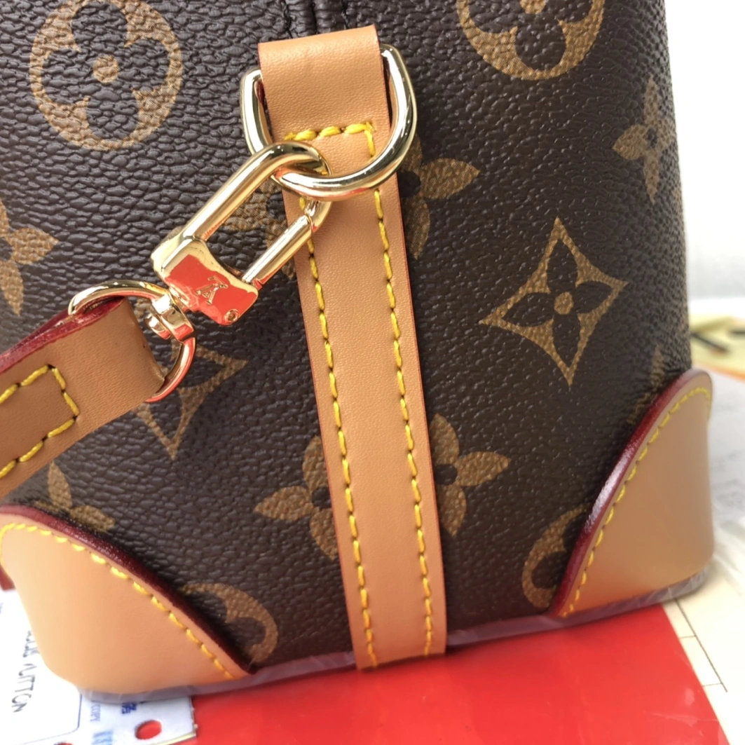 Louis Vuitton AAA Quality Messenger Bags For Women StreetReady 8470 - Image 6