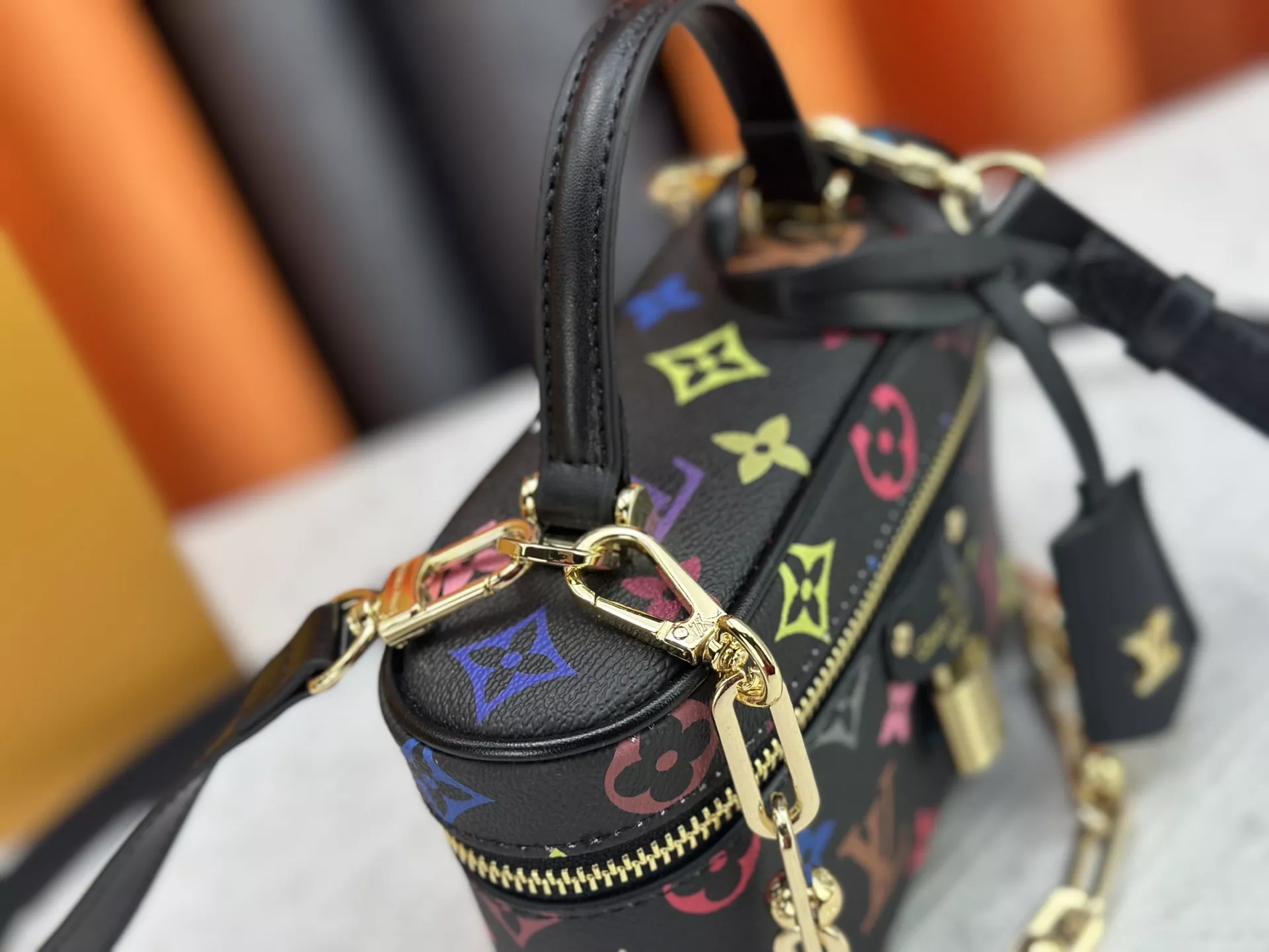 Louis Vuitton AAA Quality Messenger Bags For Women UrbanStyle 392 - Image 7