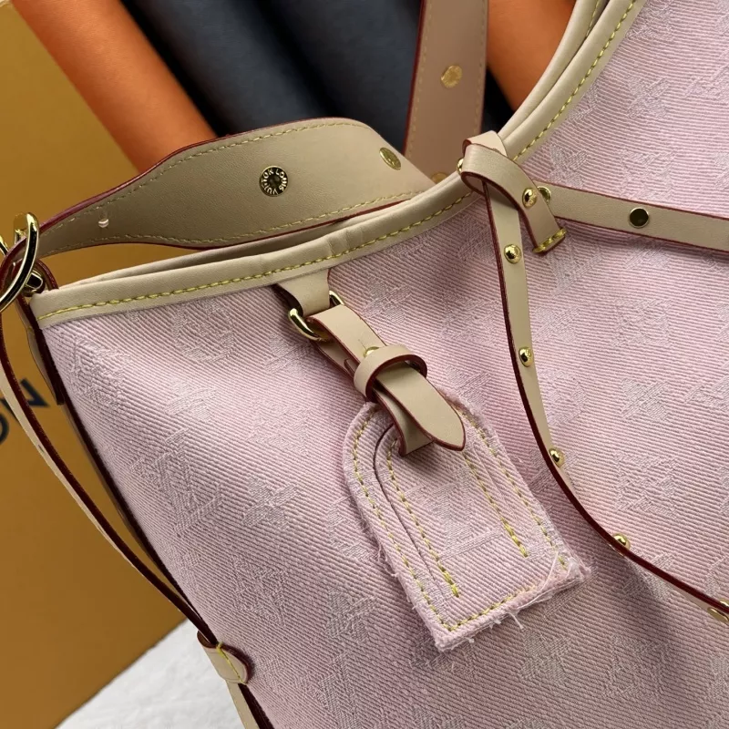 Louis Vuitton AAA Quality Shoulder Bags For Women DailyWear 4096 - Image 7