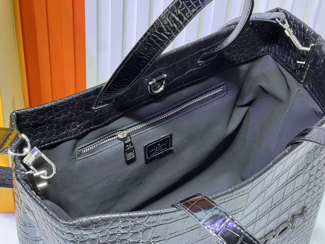 Louis Vuitton AAA Quality Tote-Handbags For Women Bold 401 - Image 8