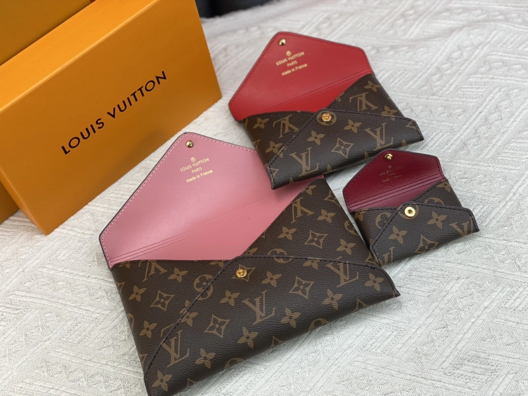 Louis Vuitton AAA Quality Wallets For Women EyeCatching 1791 - Image 5