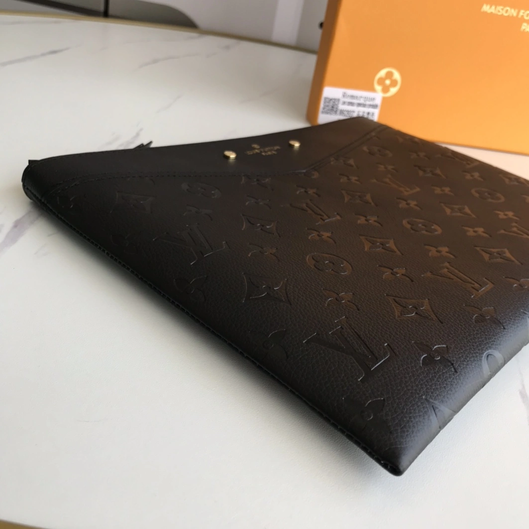 Louis Vuitton AAA Quality Wallets NewStyle 8777 - Image 6
