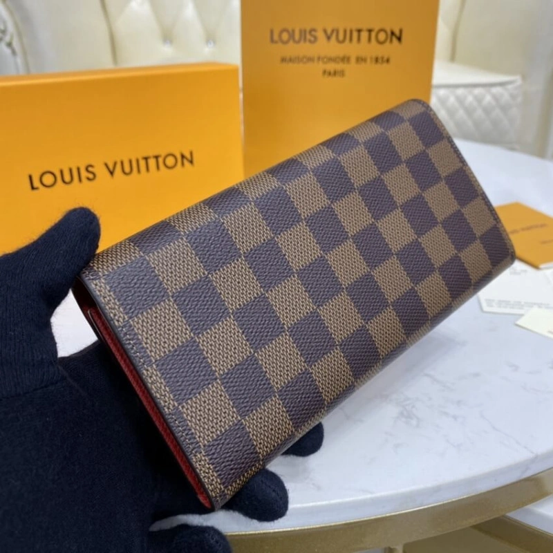 4 credit Louis Vuitton Damier Ebene Emilie Wallet Red - Image 4