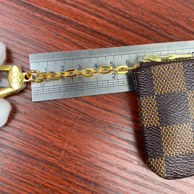 Grained c Louis Vuitton Damier Ebene Key Pouch - Image 6