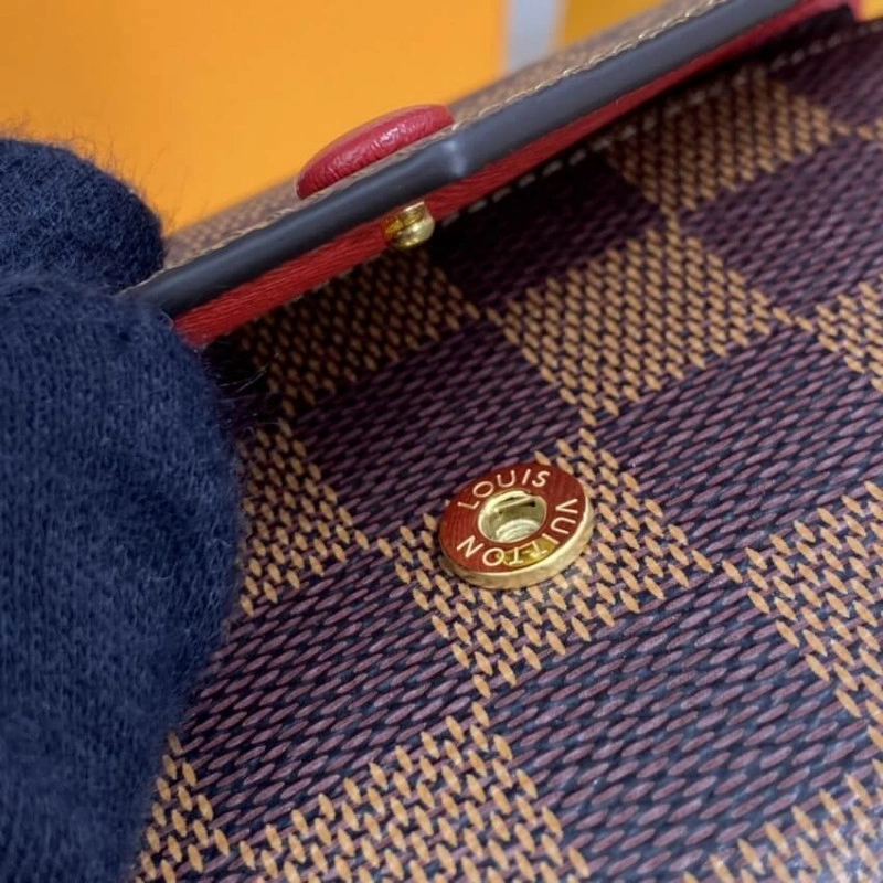 2 flat po Louis Vuitton Damier Ebene Victorine Wallet Red - Image 7