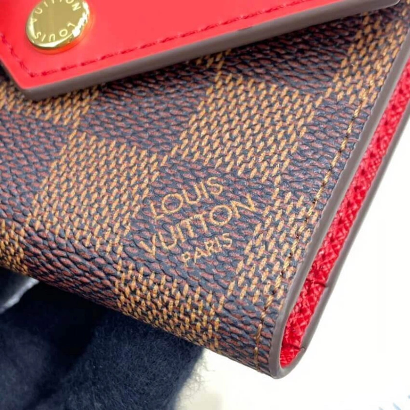  Coqu Louis Vuitton Damier Ebene Zoe Wallet Red - Image 4