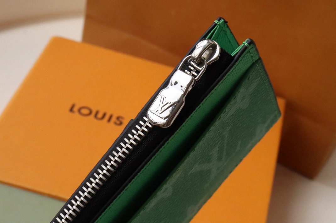 Louis Vuitton LV Card Case Bright 602 - Image 4