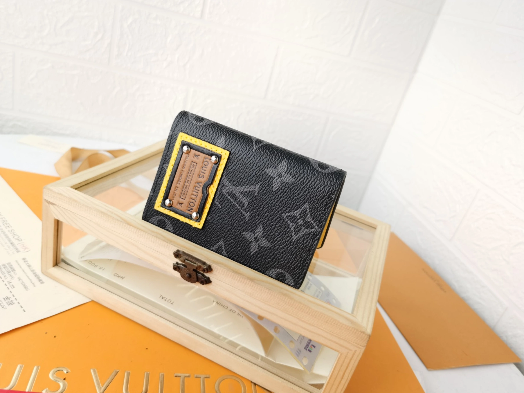 Louis Vuitton LV Card Case For Unisex Affordable 1771 - Image 4