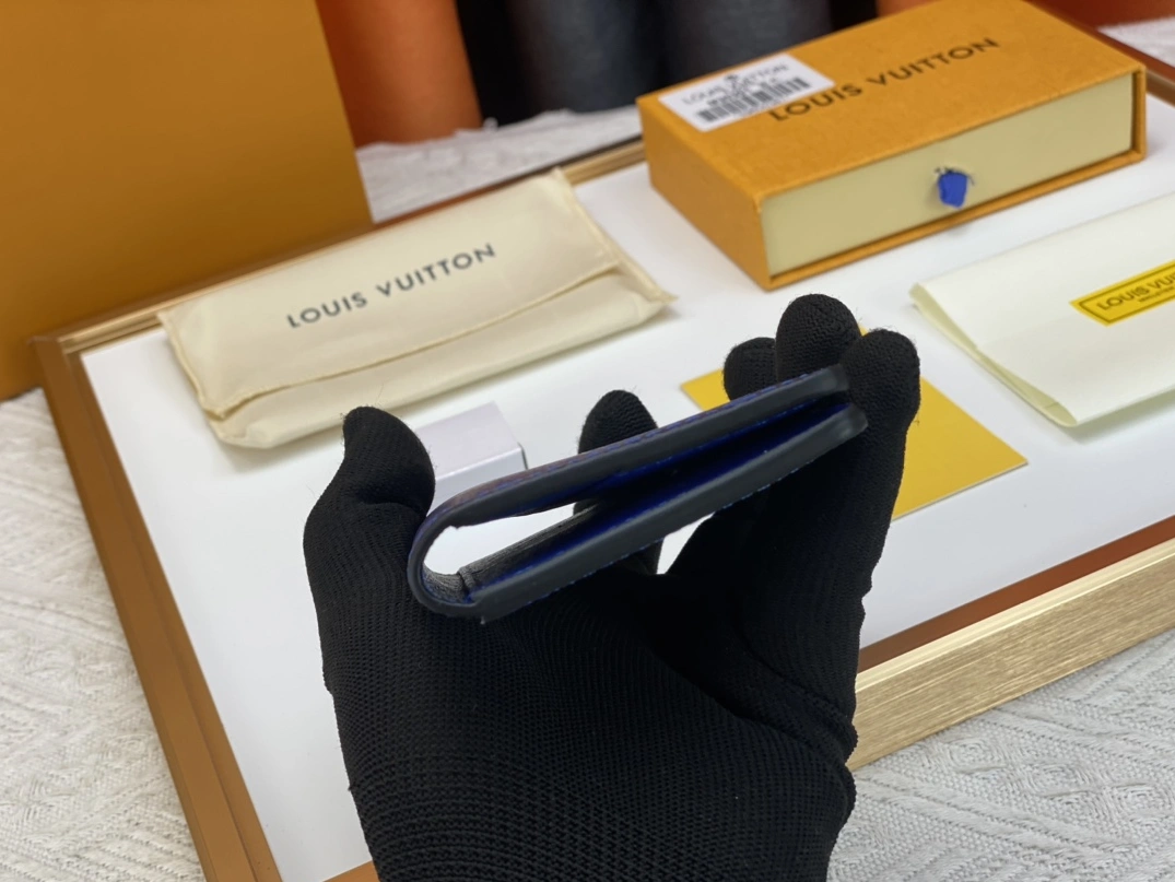 Louis Vuitton LV Card Case For Unisex EasyMatch 7359 - Image 5