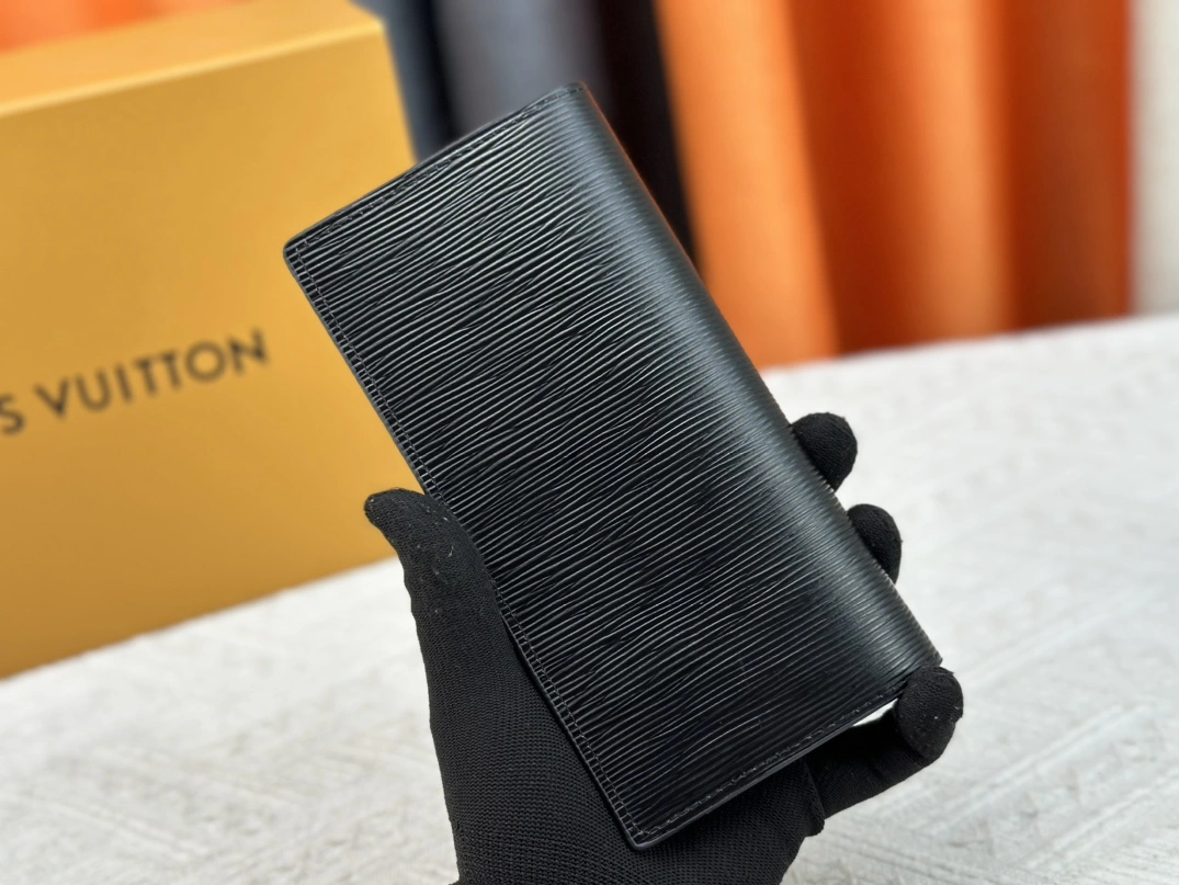 Louis Vuitton LV Card Case For Unisex StreetReady 5268