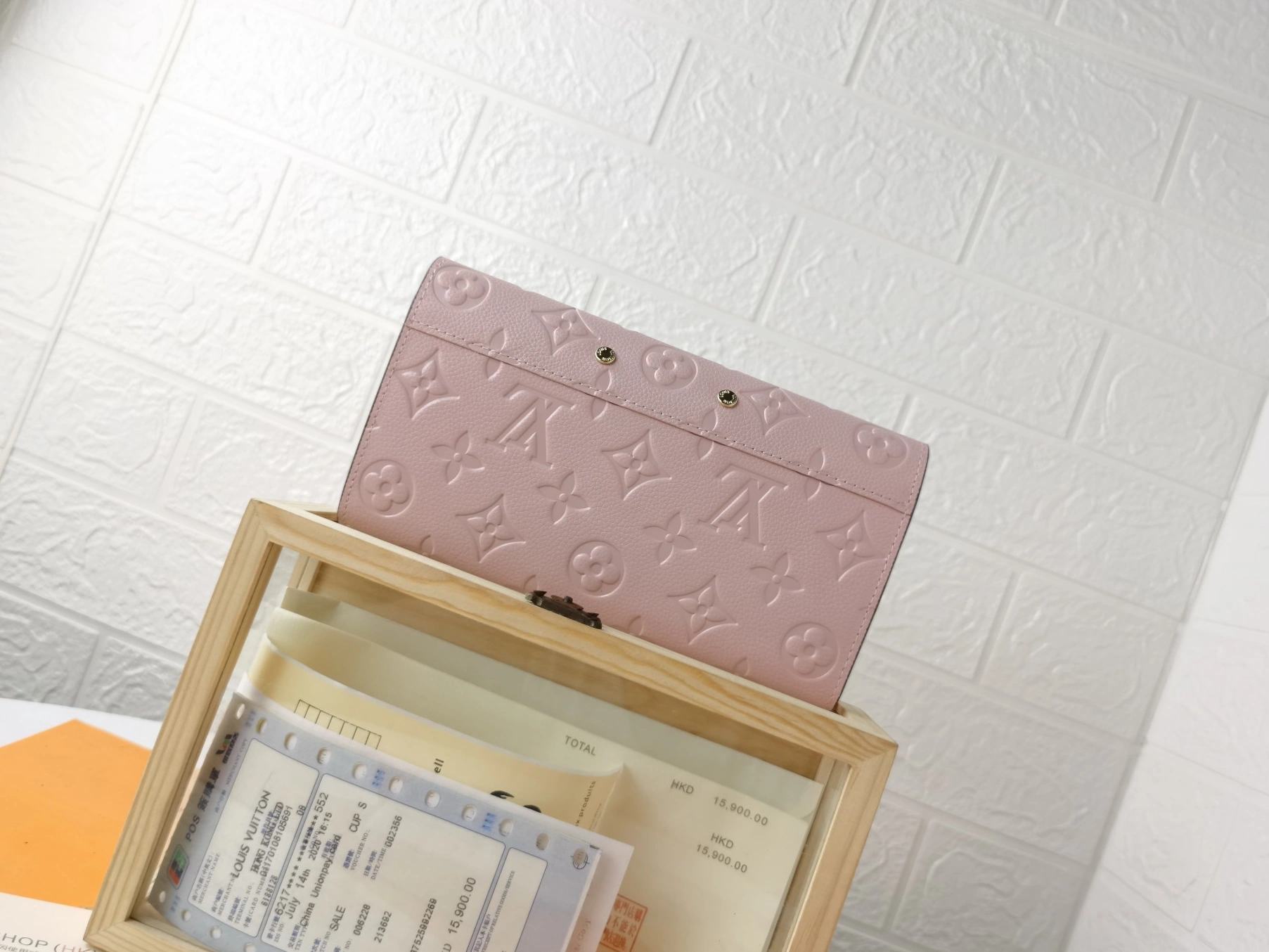 Louis Vuitton LV Card Case For Women GoAnywhere 4672 - Image 3