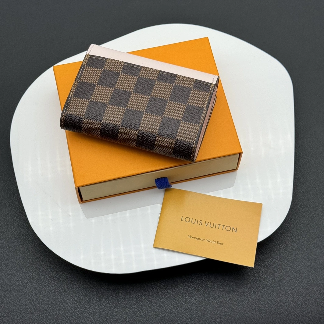 Louis Vuitton LV Card Case For Women Sophisticated 5835