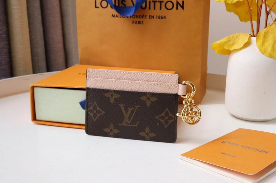 Louis Vuitton LV Card Case Modern 2031