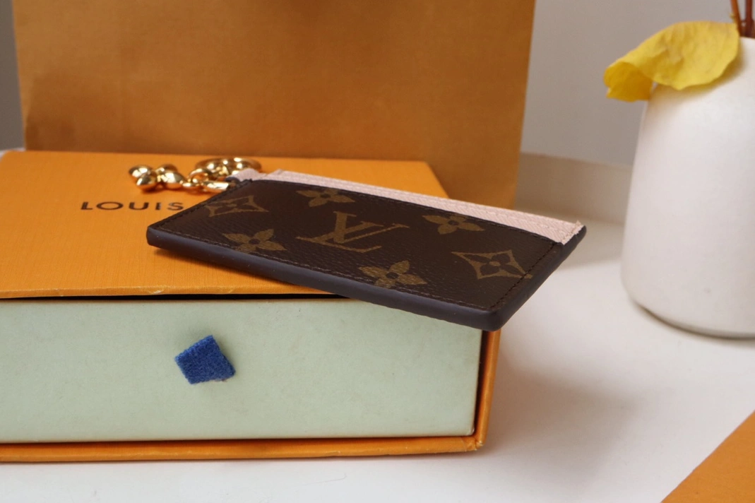 Louis Vuitton LV Card Case Modern 2031 - Image 4