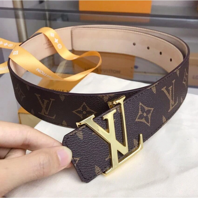 With its i Louis Vuitton LV Initiales 40mm Belt - Image 4