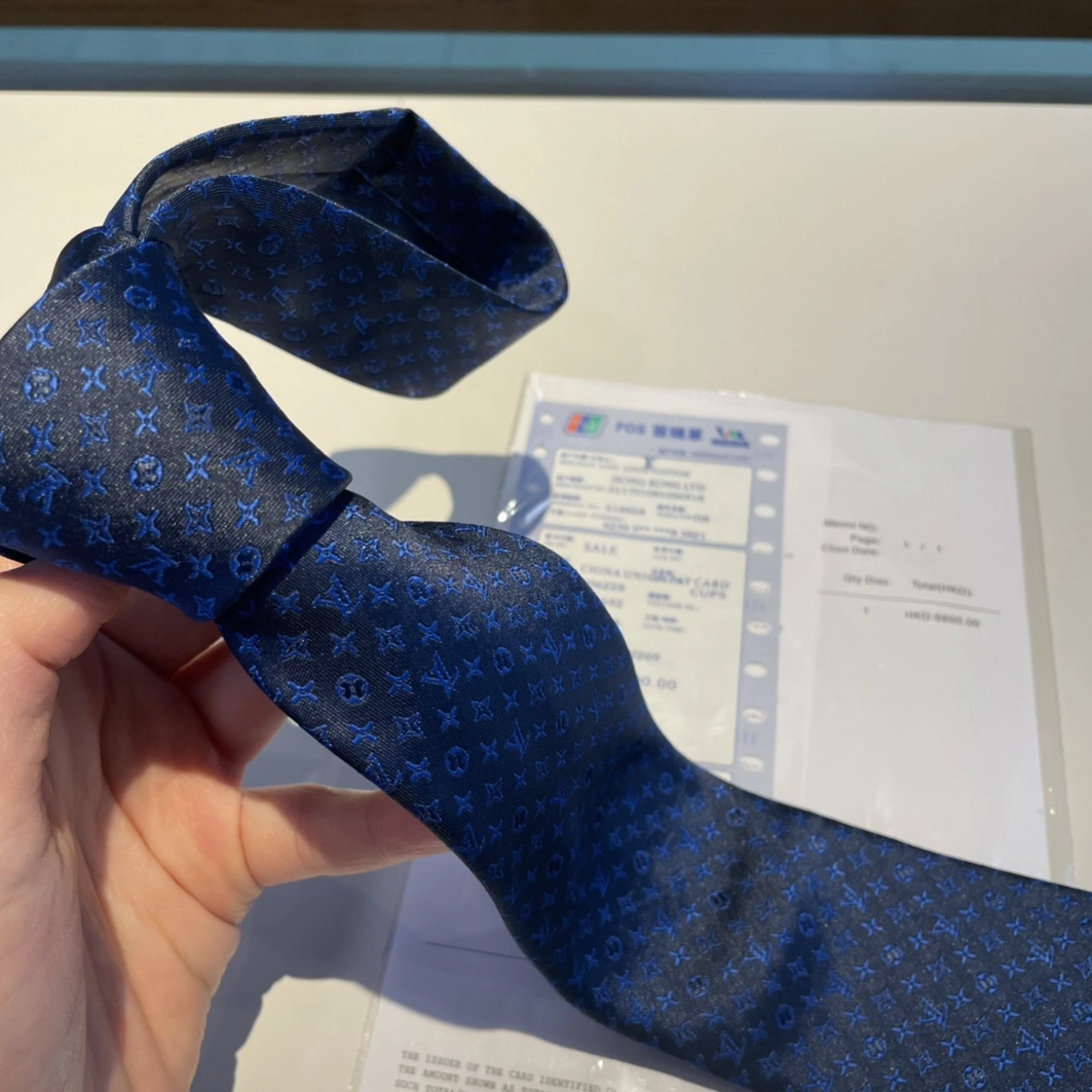 Louis Vuitton LV Necktie For Men Timeless 2712