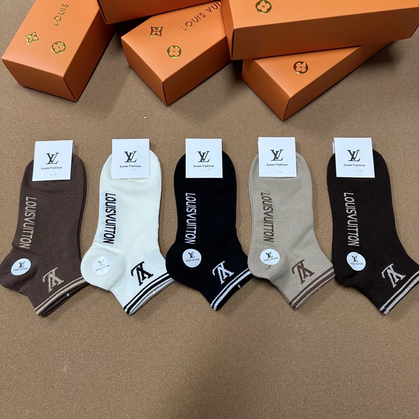 Louis Vuitton LV Socks For Women Comfortable 8378 - Image 3