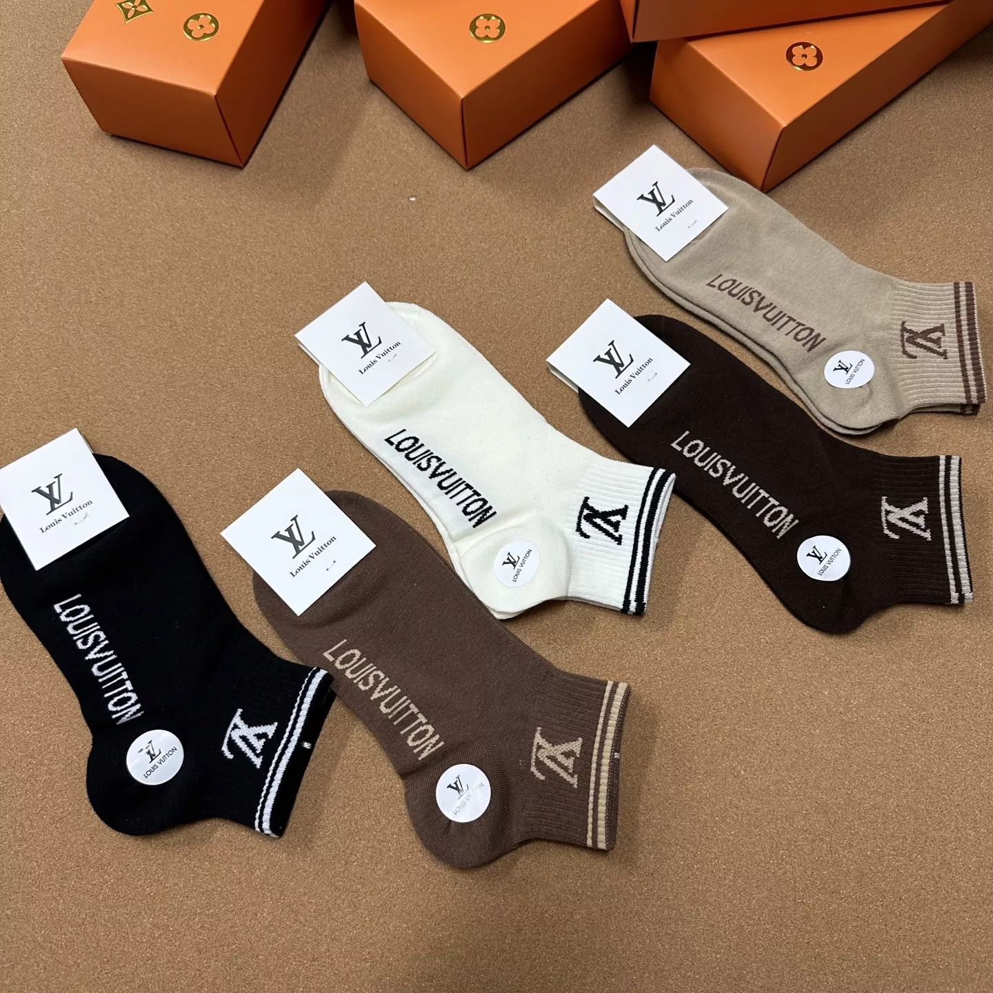 Louis Vuitton LV Socks For Women Comfortable 8378 - Image 6