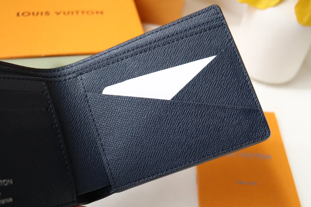 Louis Vuitton LV Wallets AllSeason 4171 - Image 6