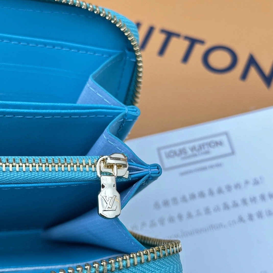 Louis Vuitton LV Wallets For Women DailyWear 6409 - Image 6