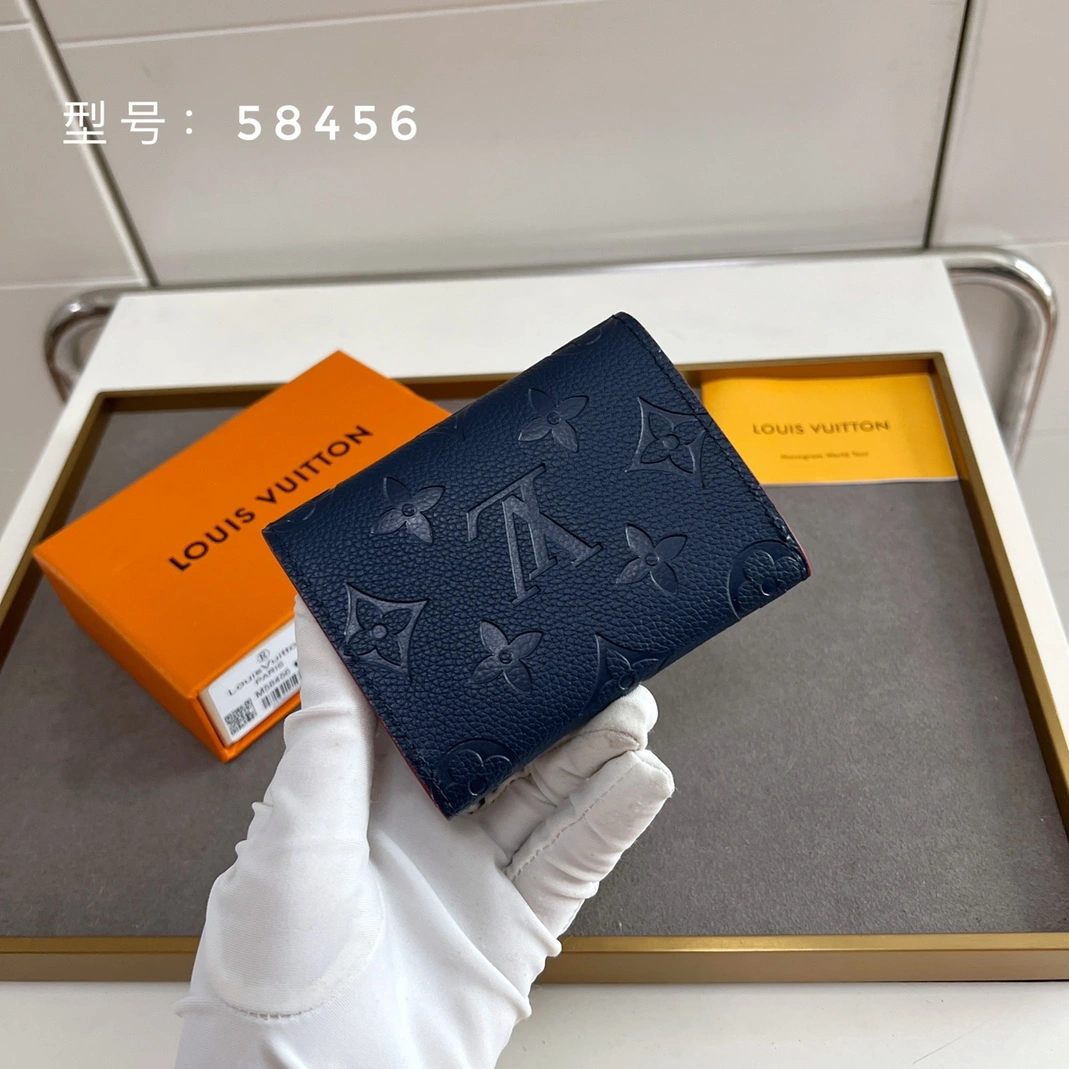 Louis Vuitton LV Wallets For Women Practical 5058 - Image 3