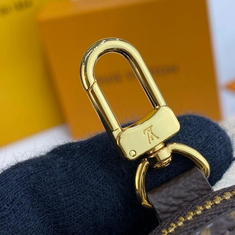 Goldcolor Louis Vuitton Monogram Round Coin Purse - Image 6