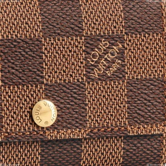 Louis Vuitton N62630 6 Key Holder - Image 4