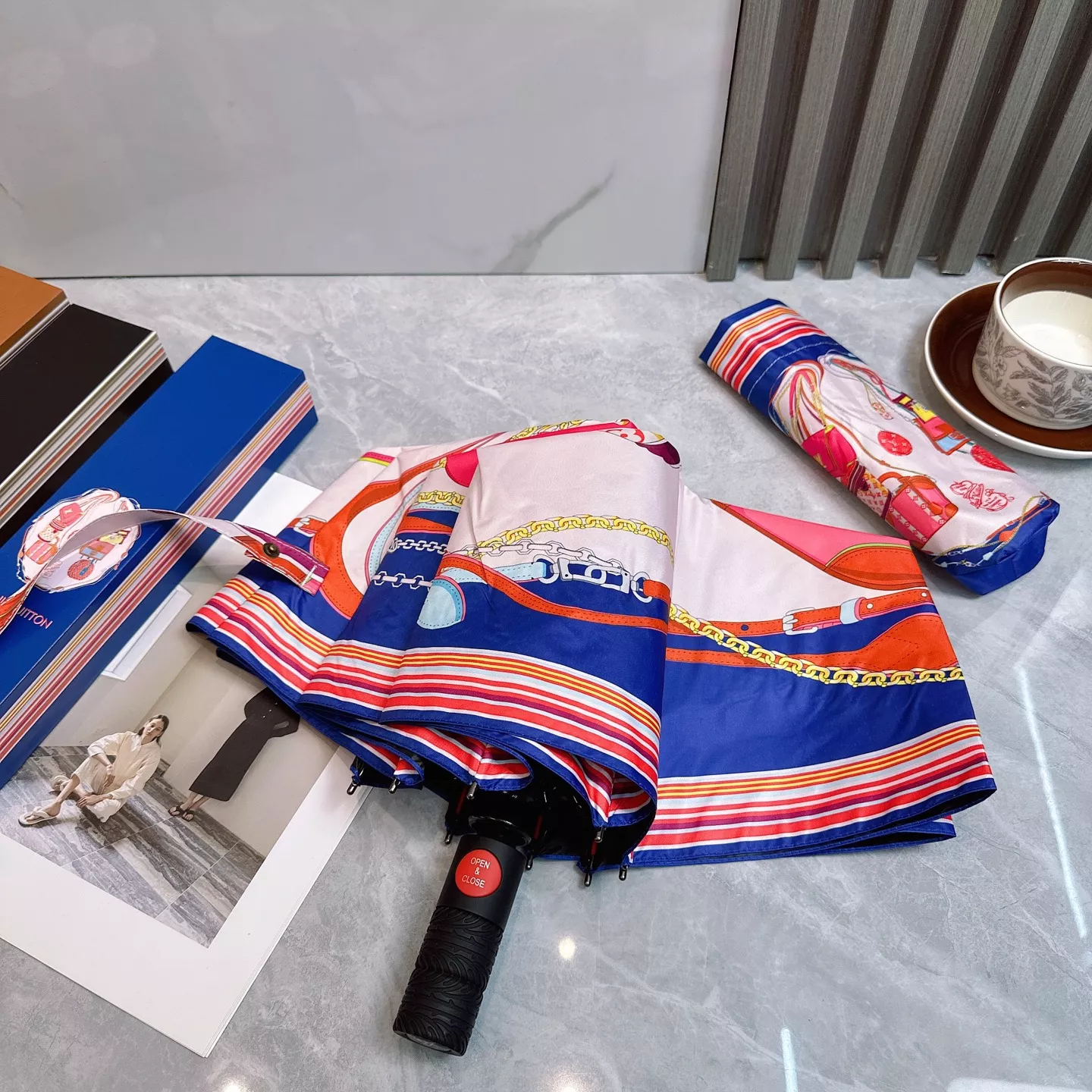 Louis Vuitton Umbrellas Reliable 3235 - Image 3