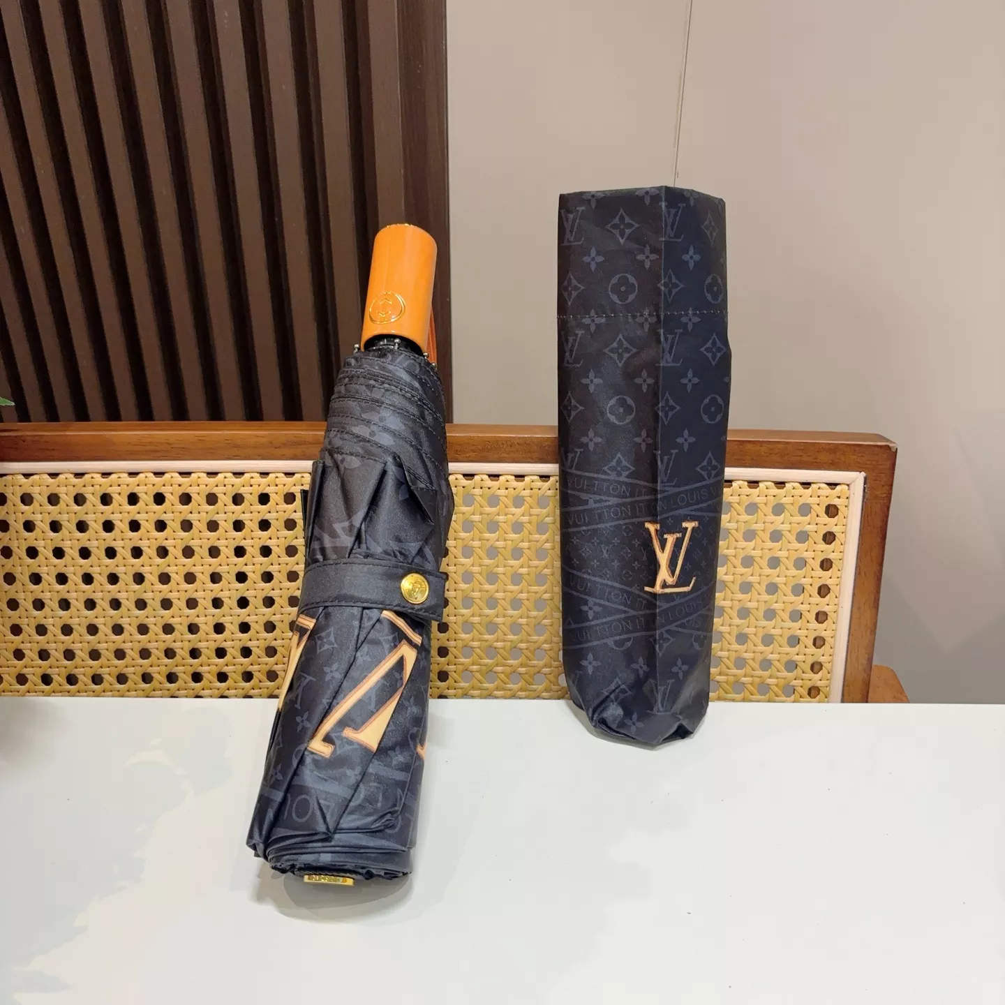 Louis Vuitton Umbrellas Timeless 3174