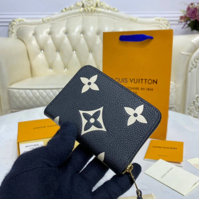 2 large g Louis Vuitton Zippy Coin Purse Wallet in Giant Monogram Leather - Image 3