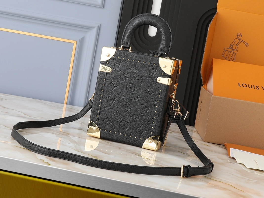 Minimalist 8479 Louis Vuitton AAA Quality Handbags For Women - Image 3