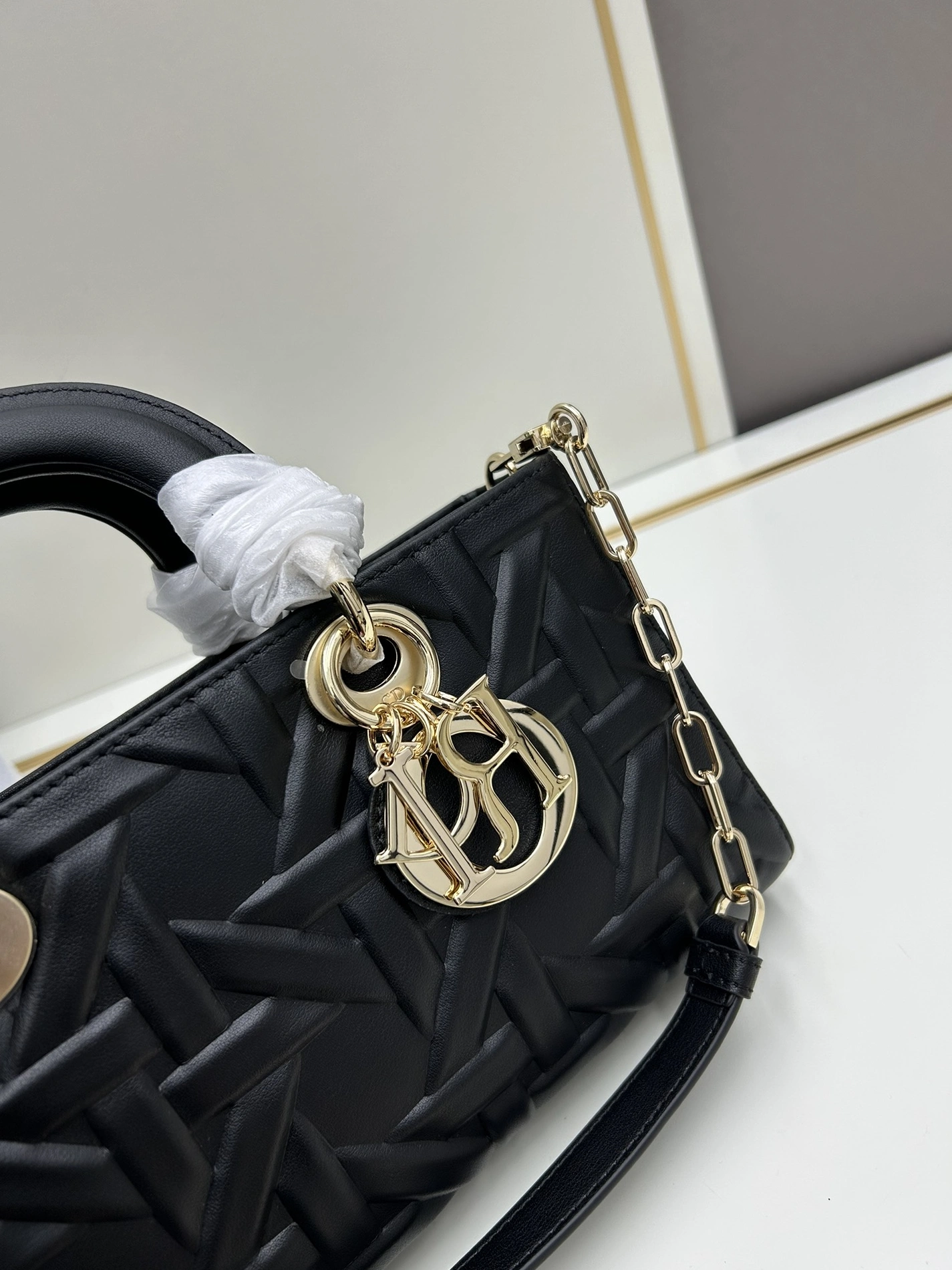 Popular 9533 Christian Dior AAA Quality Handbags For Women - Image 4