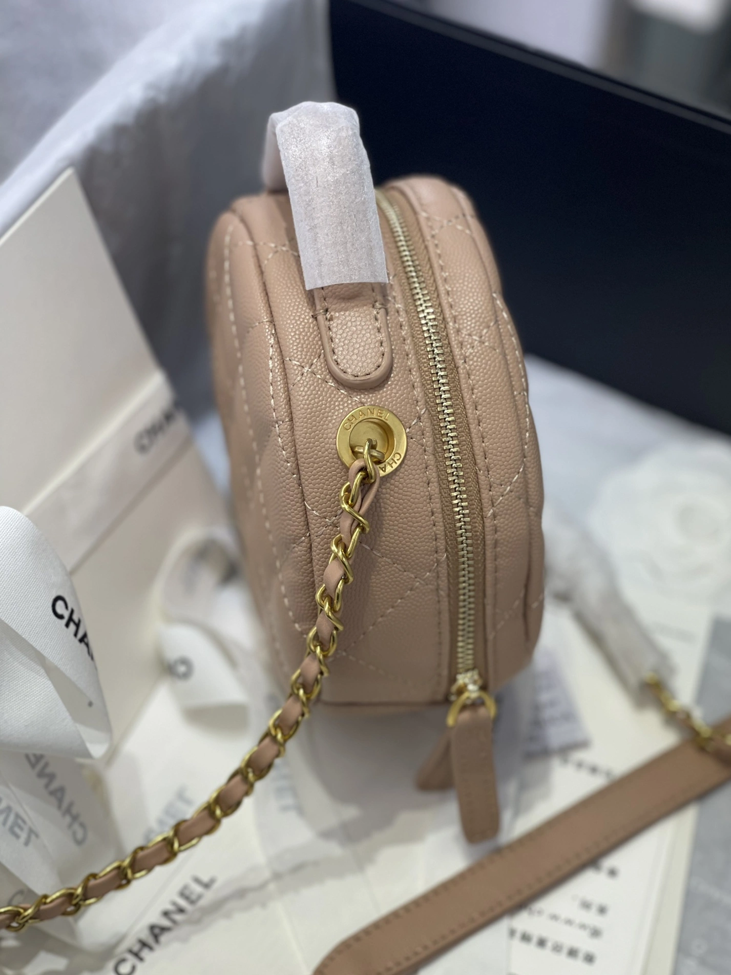 Practical 1826 Chanel AAA Quality Messenger Bags For Women