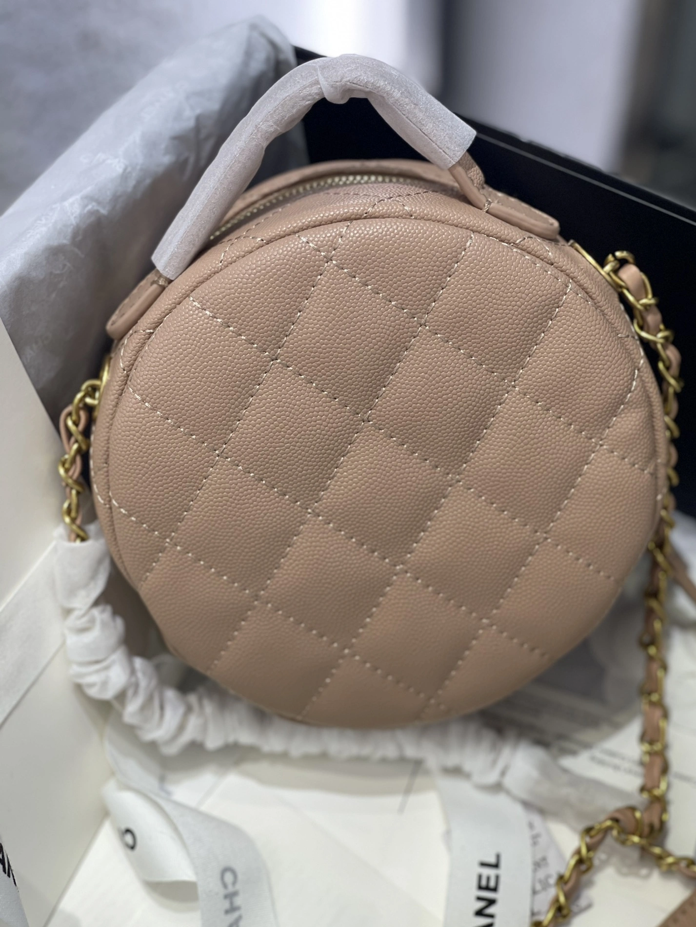 Practical 1826 Chanel AAA Quality Messenger Bags For Women - Image 3