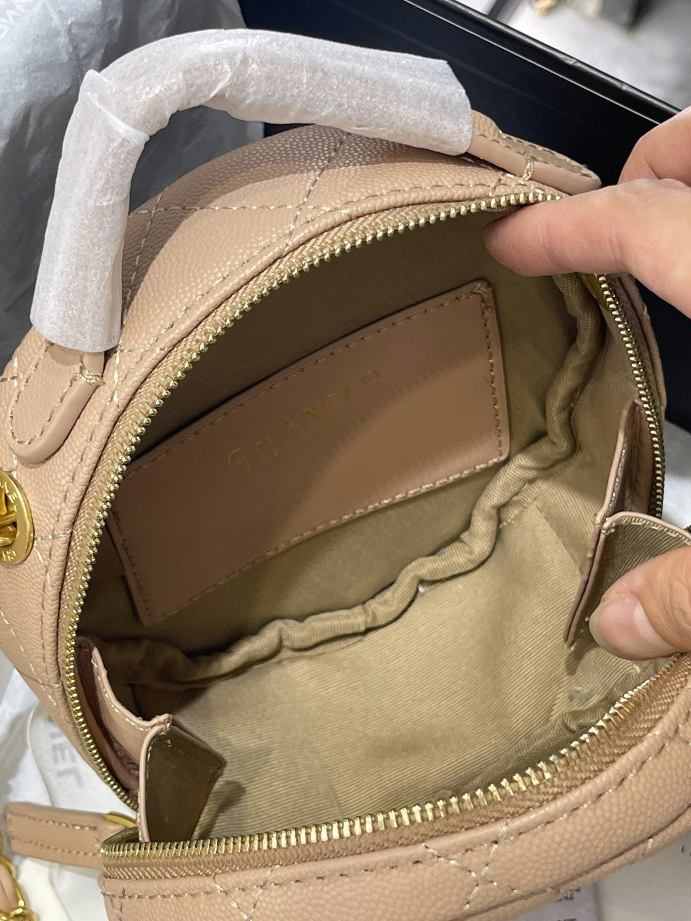 Practical 1826 Chanel AAA Quality Messenger Bags For Women - Image 5