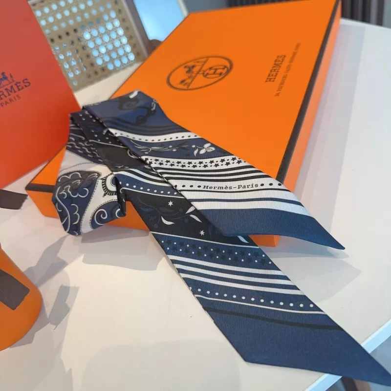 Practical 2298 Hermes Silk Scarf - Image 5