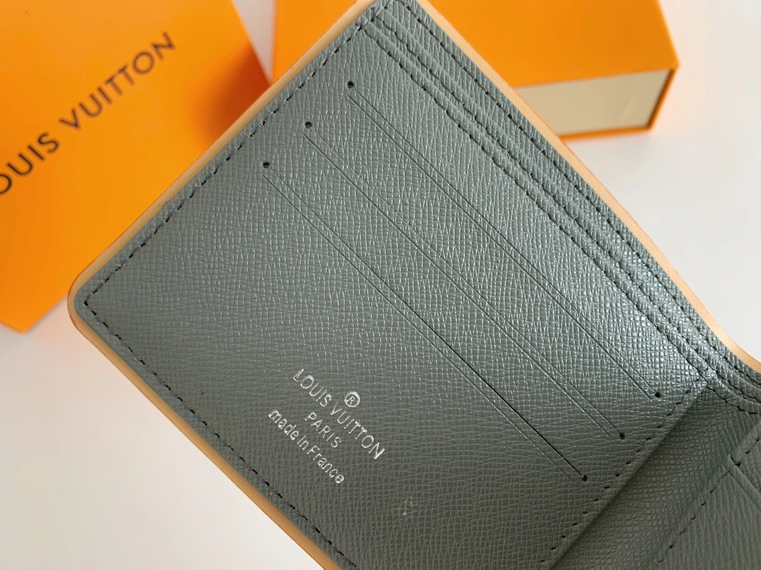 Practical 5510 Louis Vuitton LV Wallets - Image 4