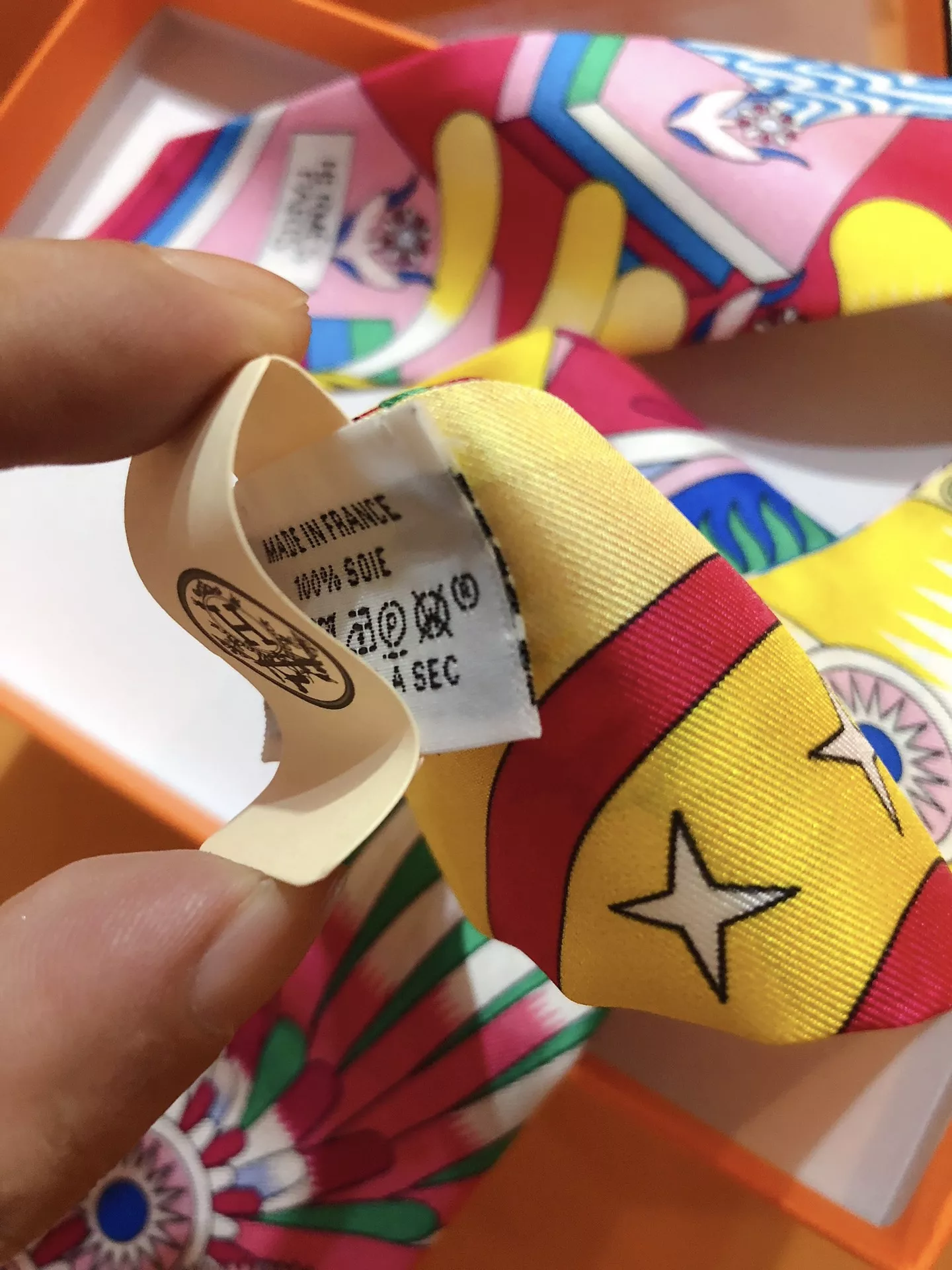 Practical 7945 Hermes Silk Scarf - Image 4