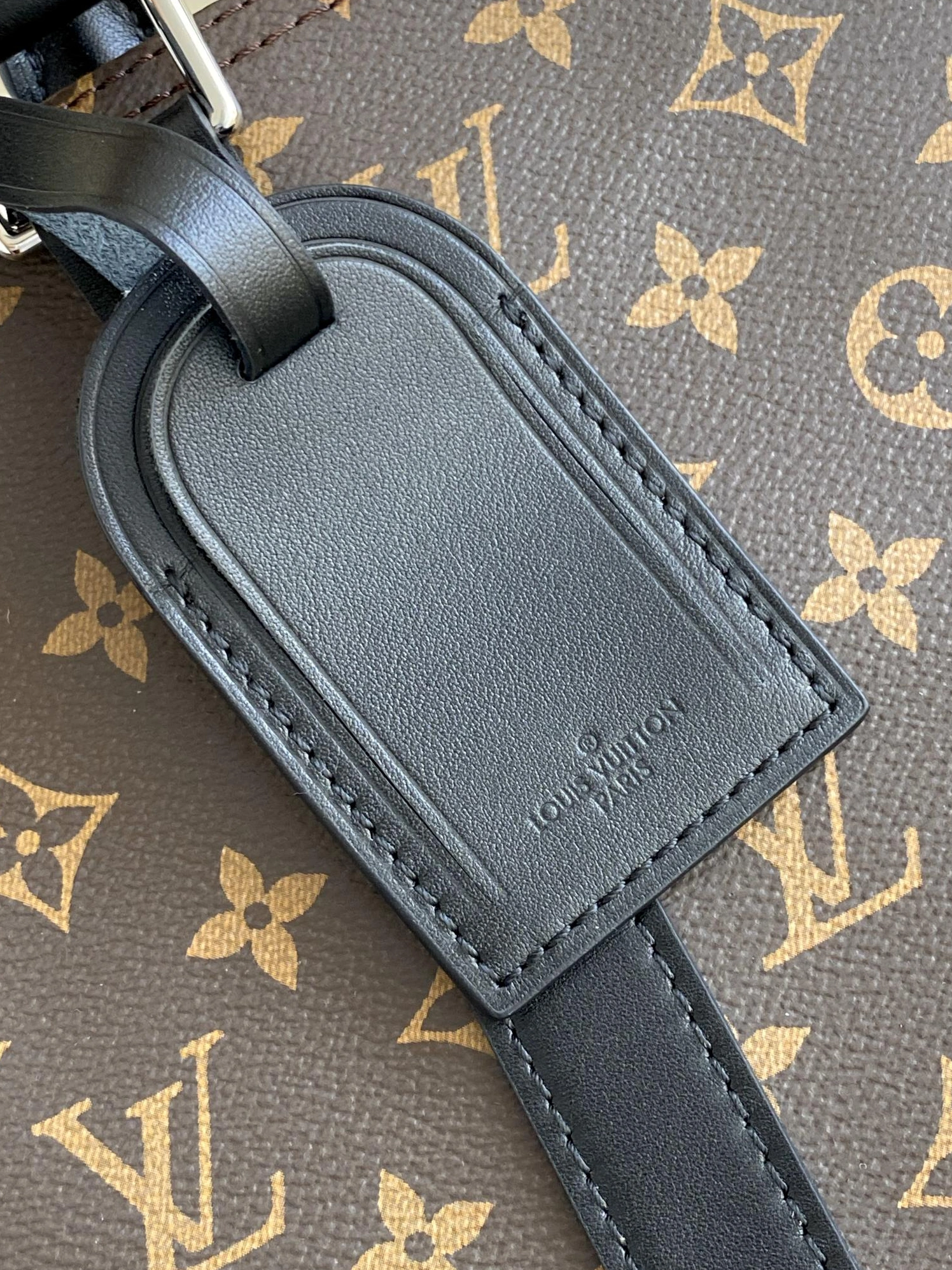 Reliable 2210 Louis Vuitton Travel Bags - Image 6