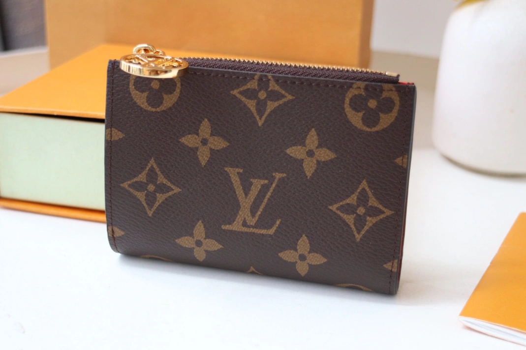Reliable 5370 Louis Vuitton AAA Quality Card Case In Red