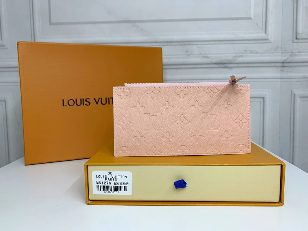 Resilient 5674 Louis Vuitton LV Wallets For Women - Image 4