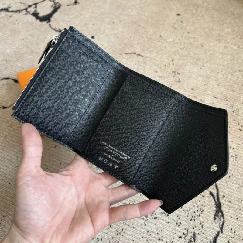 Sleek 5710 Louis Vuitton AAA Quality Card Case For Women - Image 5