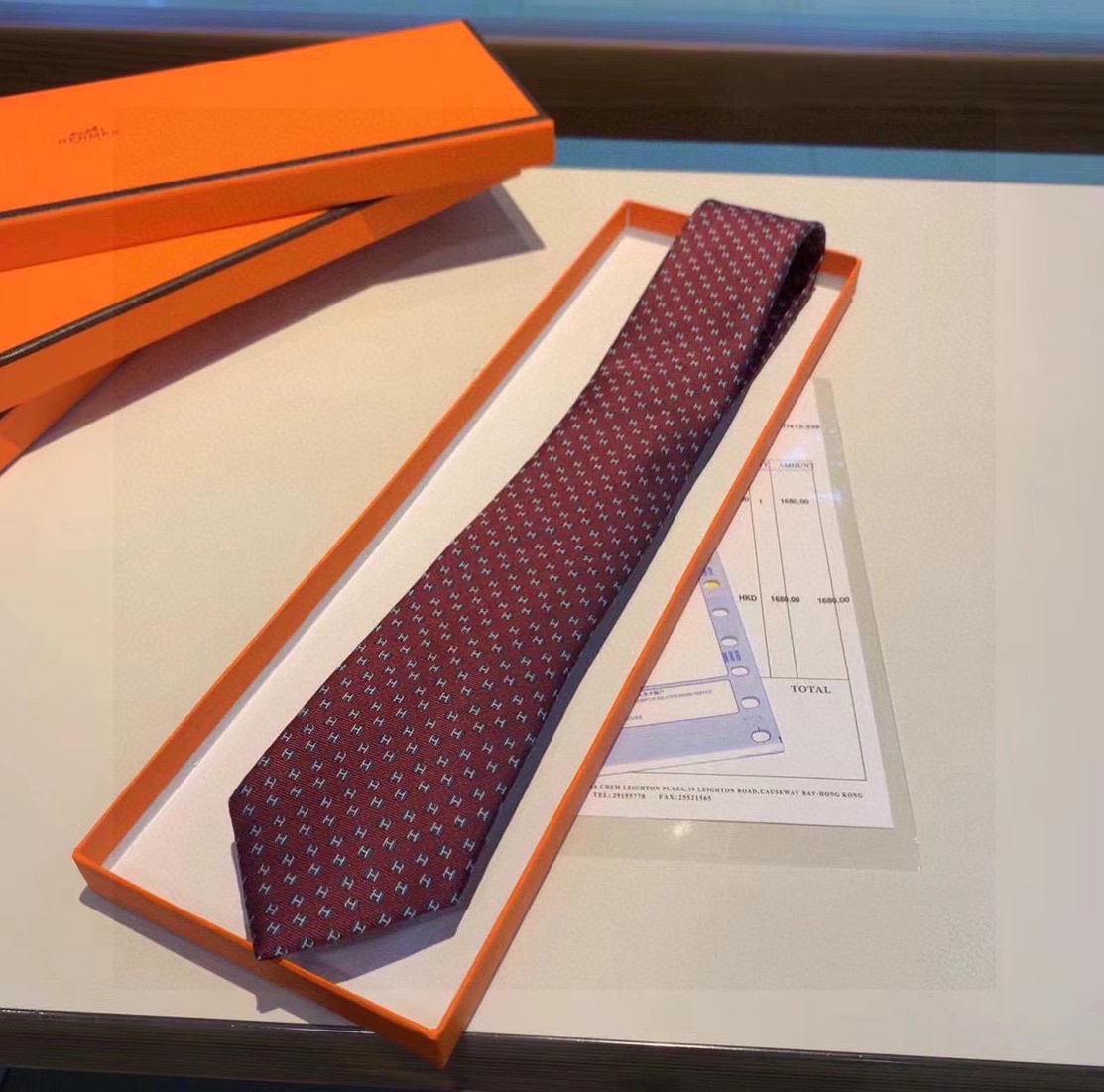 Sleek 7440 Hermes Necktie For Men