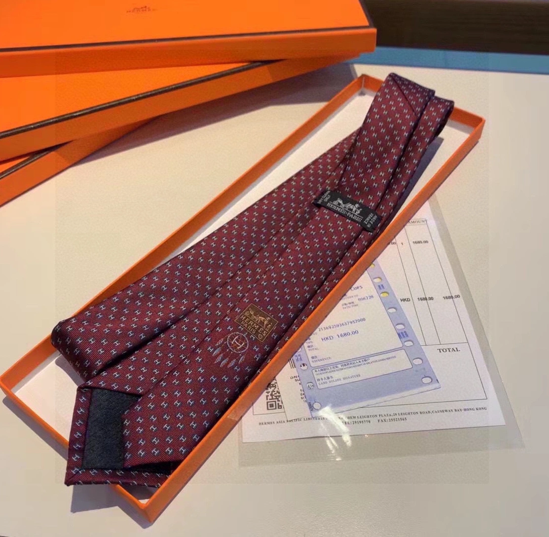 Sleek 7440 Hermes Necktie For Men - Image 8